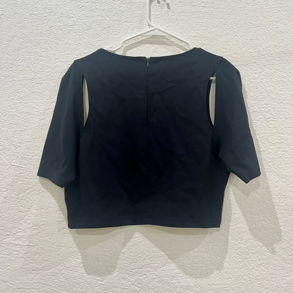 Fabletics | NWT Womens Size XL Black Eva Midi Top Cutouts - Picture 6 of 6